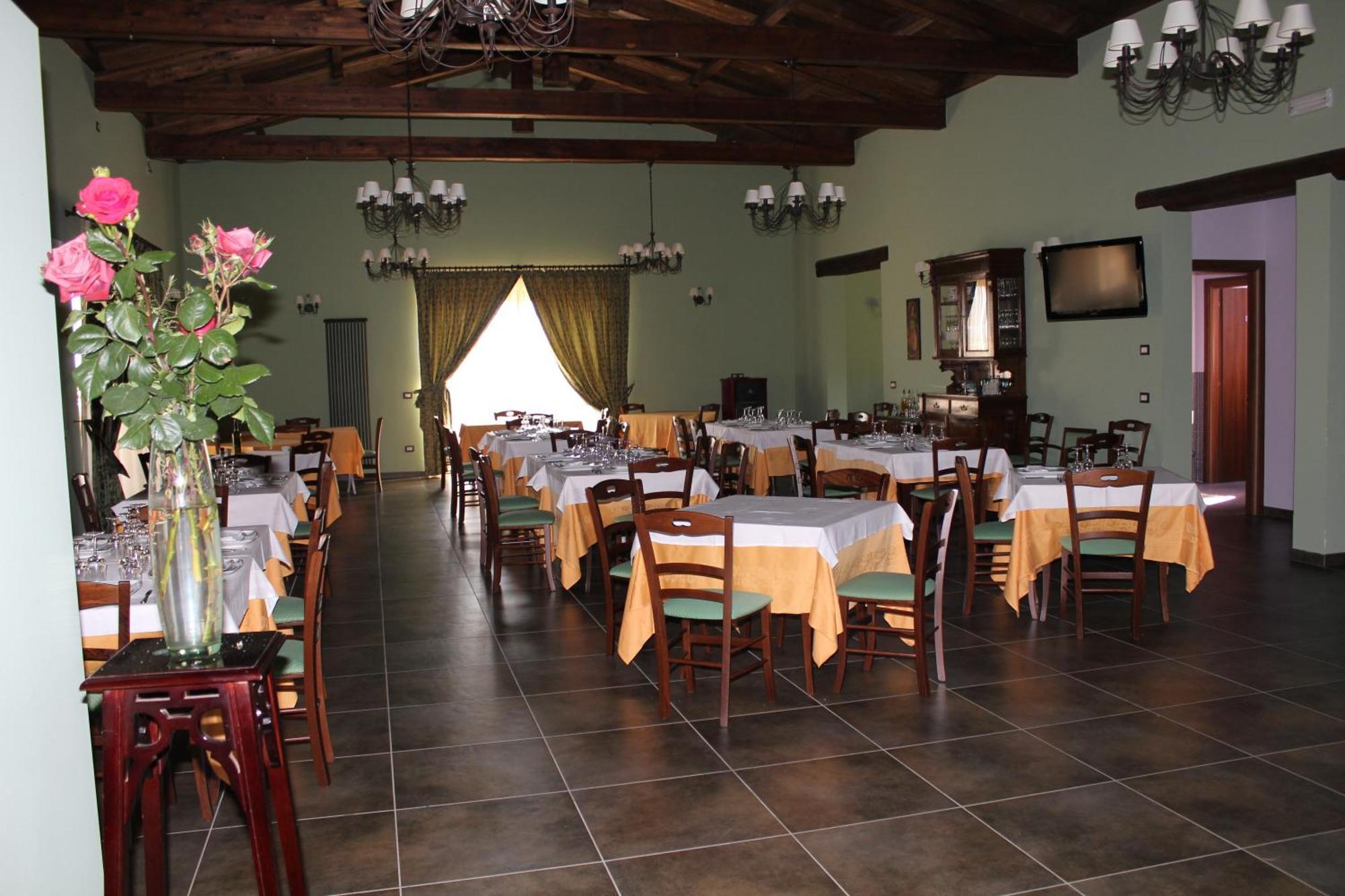 Agriturismo Il Borgo Degli Ulivi Roseto Degli Abruzzi Εξωτερικό φωτογραφία