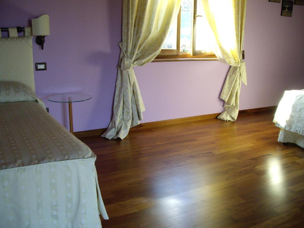 Agriturismo Il Borgo Degli Ulivi Roseto Degli Abruzzi Δωμάτιο φωτογραφία