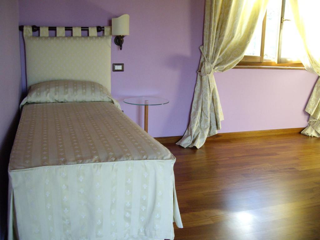 Agriturismo Il Borgo Degli Ulivi Roseto Degli Abruzzi Δωμάτιο φωτογραφία